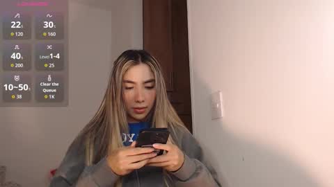 Mariana online show from 11-27-25, 11:40