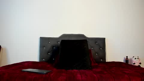 Mariana Preciado online show from 01-21-25, 12:36