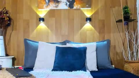 Snapshot of marianaa90 chatting on 11-20-25, 07:02 Mariana Angel online show from 11-20-25, 07:02