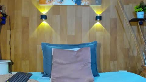 Snapshot of marianaa_aangel chatting on 04-04-26, 10:57 Mariana Angel online show from 04-04-26, 10:57