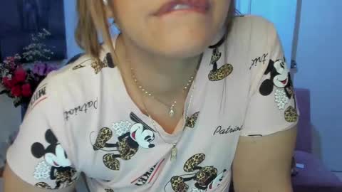 Snapshot of marianalopez81 chatting on 02-12-25, 03:07 Mariana Lopez online show from 02-12-25, 03:07