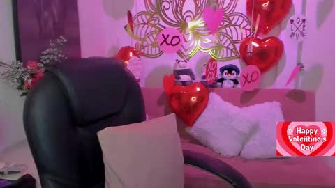 Snapshot of marianalopez81 chatting on 02-16-25, 03:37 Mariana Lopez online show from 02-16-25, 03:37