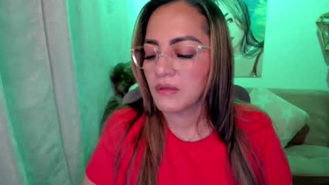 Snapshot of marianalopez81 chatting on 10-03-25, 12:29 Mariana Lopez online show from 10-03-25, 12:29