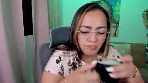 Mariana Lopez online show from 03-16-26, 12:49