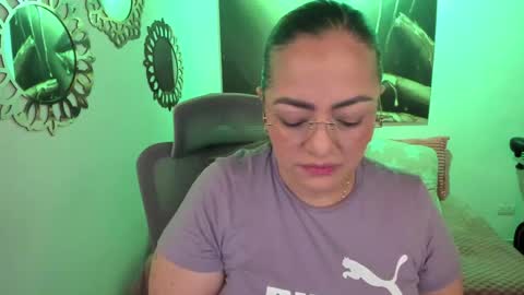Mariana Lopez online show from 06-02-26, 01:07