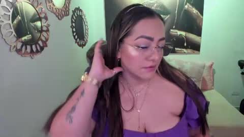 Snapshot of marianalopez81 chatting on 07-19-26, 12:03 Mariana Lopez online show from 07-19-26, 12:03