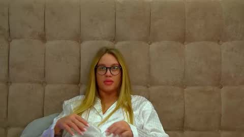 Maria online show from 03-06-25, 04:28