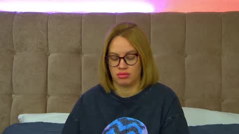 Maria online show from 09-19-25, 06:15