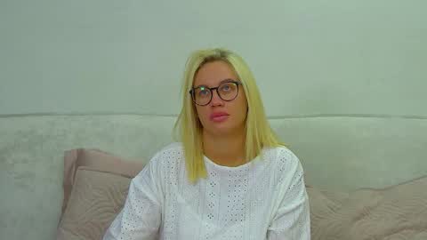 Maria online show from 05-11-26, 06:19