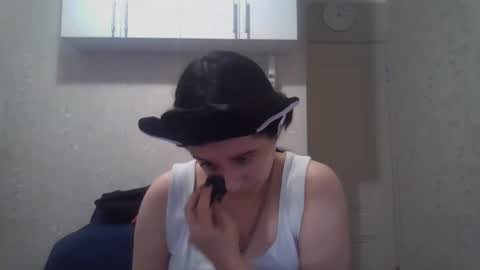Snapshot of marianmollberg chatting on 07-09-26, 06:01 Marian online show from 07-09-26, 06:01