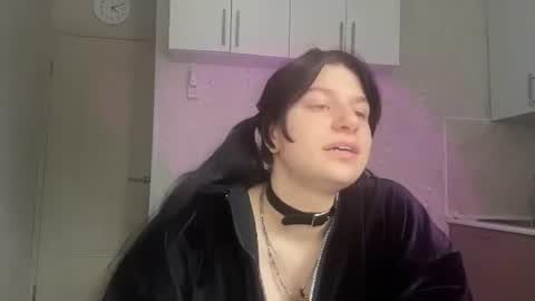 Snapshot of marianmollberg chatting on 07-21-26, 01:13 Marian online show from 07-21-26, 01:13