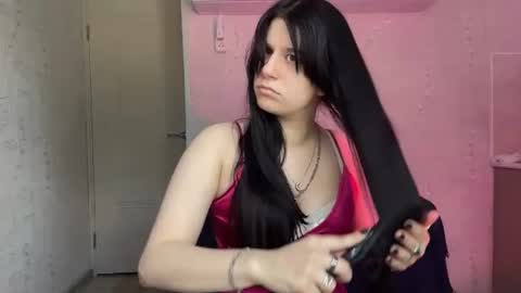 Snapshot of marianmollberg chatting on 07-31-26, 01:10 Marian online show from 07-31-26, 01:10