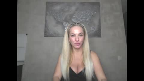 Snapshot of marianna1977 chatting on 03-15-26, 08:04 marianna1977 online show from 03-15-26, 08:04