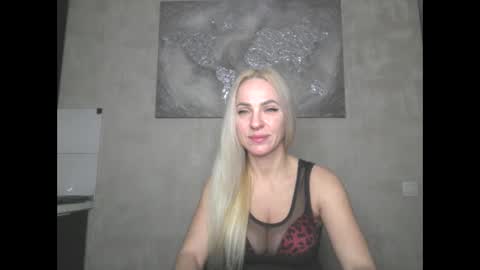 Snapshot of marianna1977 chatting on 03-17-26, 08:45 marianna1977 online show from 03-17-26, 08:45