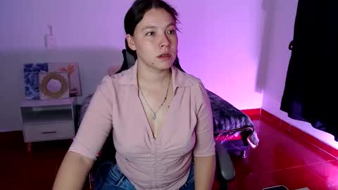 Snapshot of marianna__777 chatting on 11-02-25, 09:17 Mariana online show from 11-02-25, 09:17