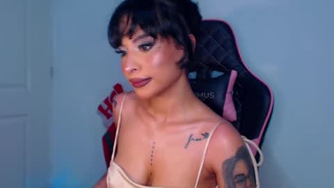 M A R I A N E online show from 01-01-25, 05:01