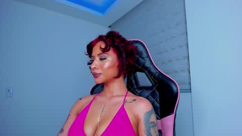 M A R I A N E online show from 02-18-25, 04:58