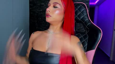 M A R I A N E online show from 09-22-25, 04:58