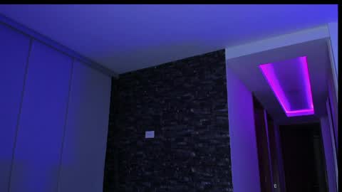 M A R I A N E online show from 03-26-26, 06:52