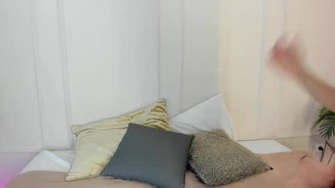 Maria Pettit online show from 03-19-26, 11:58