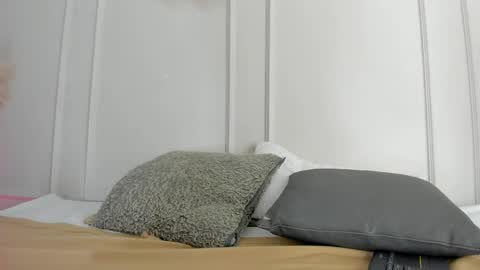 Maria Pettit online show from 04-21-26, 12:44