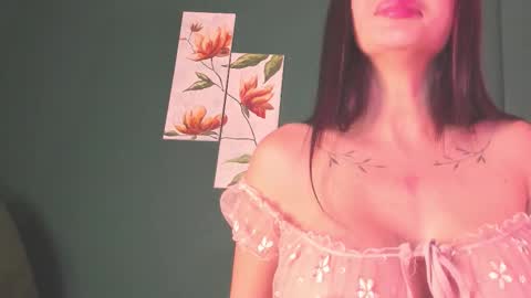 Theressa online show from 09-19-25, 10:49