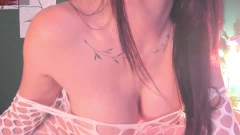 Theressa online show from 09-28-25, 12:32