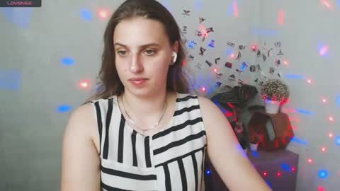 Snapshot of mariatess_ chatting on 06-24-26, 01:10 Mariia online show from 06-24-26, 01:10