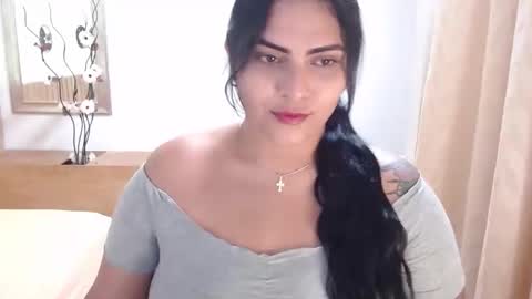 Snapshot of mariavex chatting on 01-09-26, 08:43 mariavex online show from 01-09-26, 08:43