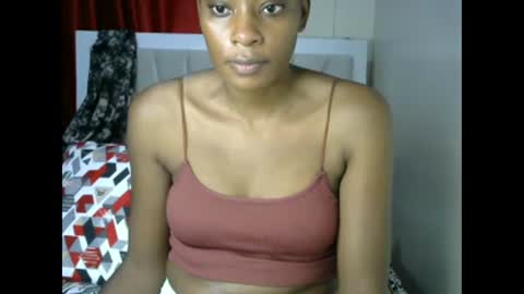 Snapshot of maribellah1 chatting on 12-02-24, 10:12 Pauline online show from 12-02-24, 10:12