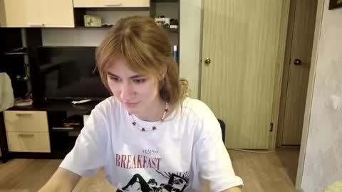 Elianor online show from 04-05-26, 03:31