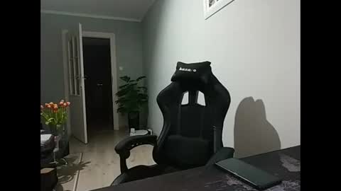 Snapshot of maribor5879 chatting on 02-18-25, 01:21 maribor5879 online show from 02-18-25, 01:21