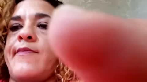 Snapshot of maribyleiva chatting on 12-02-25, 12:21 maribyleiva online show from 12-02-25, 12:21