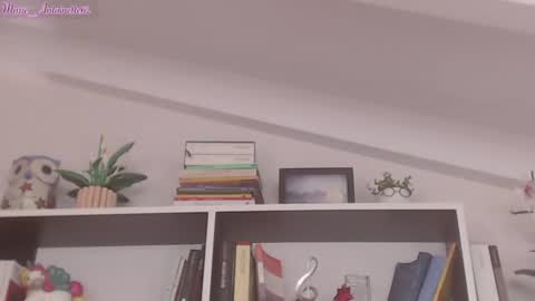 Snapshot of marie_antoinette62 chatting on 07-13-26, 02:42 Maria online show from 07-13-26, 02:42
