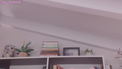 Snapshot of marie_antoinette62 chatting on 07-31-26, 06:24 Maria online show from 07-31-26, 06:24