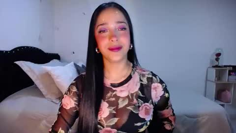 Nicolle online show from 10-15-25, 02:01