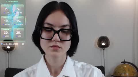 Snapshot of marie_fitch chatting on 11-19-25, 02:00 Marie Fitch online show from 11-19-25, 02:00