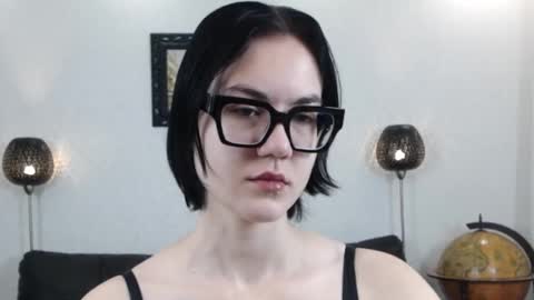 Snapshot of marie_fitch chatting on 11-22-25, 03:38 Marie Fitch online show from 11-22-25, 03:38