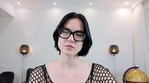 Snapshot of marie_fitch chatting on 01-07-26, 01:30 Marie Fitch online show from 01-07-26, 01:30