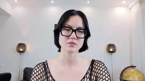 Snapshot of marie_fitch chatting on 01-09-26, 03:42 Marie Fitch online show from 01-09-26, 03:42