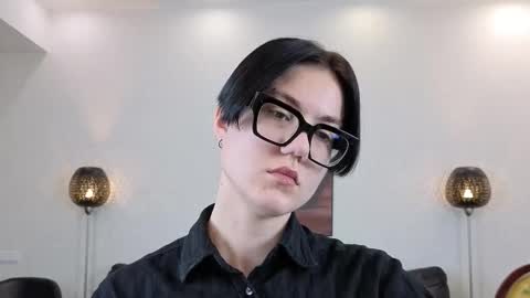 Snapshot of marie_fitch chatting on 03-13-26, 12:50 Marie Fitch online show from 03-13-26, 12:50