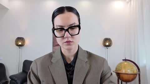 Marie Fitch online show from 05-13-26, 03:59