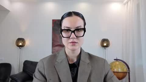 Marie Fitch online show from 05-14-26, 02:07