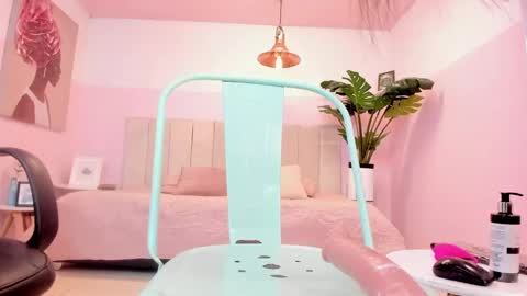 Snapshot of marie_harper chatting on 01-11-25, 07:17 Marie online show from 01-11-25, 07:17