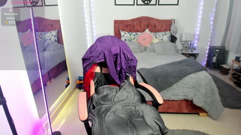 Snapshot of marie_mature chatting on 01-20-25, 08:07 marie online show from 01-20-25, 08:07