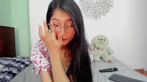 700 pm Washington time online show from 01-14-25, 12:22