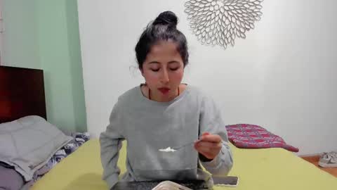 700 pm Washington time online show from 02-16-25, 01:14