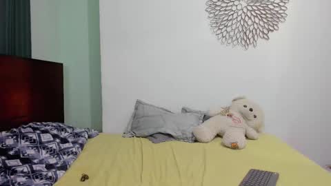 700 pm Washington time online show from 02-20-25, 03:23