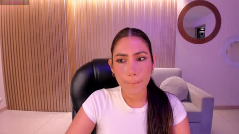 Snapshot of mariejane2 chatting on 12-08-24, 10:41 Im Marie Jane online show from 12-08-24, 10:41