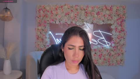 Snapshot of mariejane2 chatting on 12-14-24, 10:56 Im Marie Jane online show from 12-14-24, 10:56